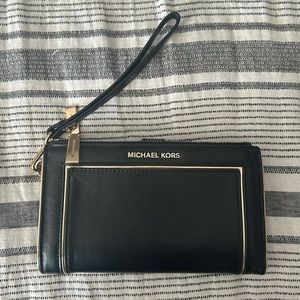 Black Michael Kors wristlet